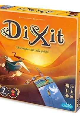 Asmodee - Dixit - Gioco da Tavolo di Immaginazione e Fantasia, 3-8 Giocatori, 8+ Anni, Edizione in Italiano