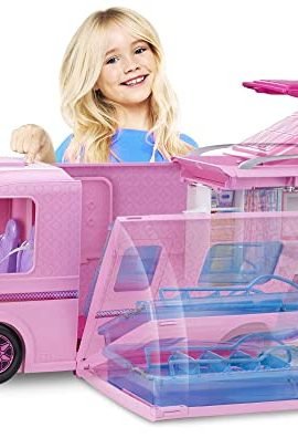 Barbie Camper dei Sogni, Playset Veicolo da Viaggio, il Camper si Apre e si Trasforma in Piscina, con Armadio, Bagno e Tanti Accessori da Campeggio Inclusi, Giocattolo per Bambini, 3+ Anni, Fbr34