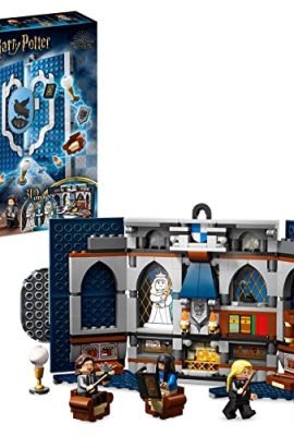 LEGO 76411 Harry Potter Stendardo della Casa Corvonero da Parete, Sala Comune del Castello di Hogwarts con Luna Lovegood, Giochi da Viaggio da Collezione