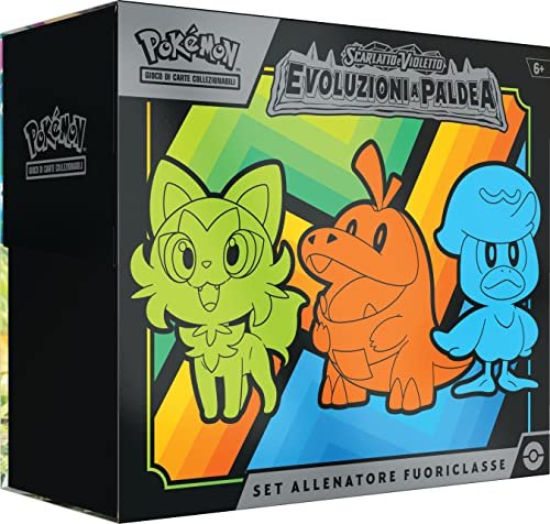 Set Allenatore Fuoriclasse dell’espansione Scarlatto e Violetto - Evoluzioni a Paldea del GCC Pokémon (nove buste di espansione e accessori premium), edizione in italiano