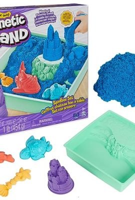 Kinetic Sand, Playset Castelli di Sabbia Blu, Sabbia Cinetica con Vaschetta, Sabbia Magica, Sabbia Blu 454gr, 3 Formine Incluse, Giocattoli per Bambini e Bambine, 3+ Anni