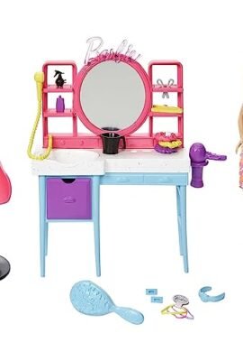 Barbie - Playset Salone di Bellezza Bambola Super Chioma, include 1 bambola con capelli lunghi cambia-colore, abito pied-de-poule e 15+ accessori per capelli, giocattolo per bambini, 3+ anni, HKV00