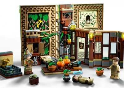 , LEGO Harry Potter “Hogwarts Moments” &ndash; the new magic books to build.