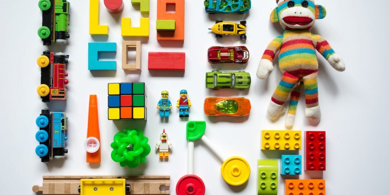 Christmas gifts for children under 10 euros (or a bit more)