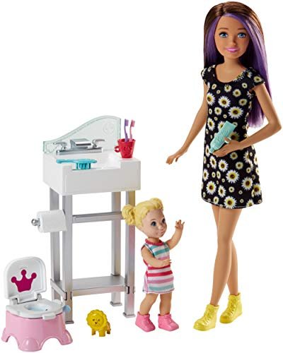 Barbie Babysitters Playset con Bebè, Lavandino e Vasino con Bambola Skipper e Accessori, Multicolore, Giocattolo per Bambini 3 + Anni, FJB01