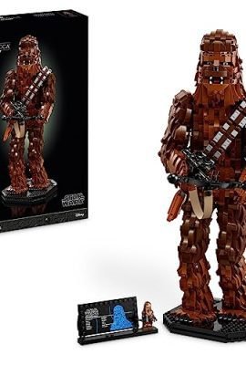 LEGO 75371 Star Wars Chewbacca, Wookiee Collection Figure with Crossbow, Minifigure & Information Plaque, 40th Anniversary The Return of the Jedi Model Kit for Adults, Gift for Men and Women