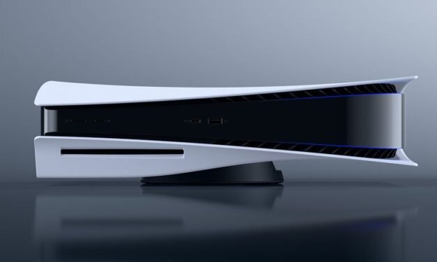 How can I download and install a game on PS5?