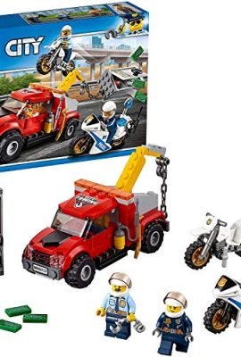 LEGO City - Broken-Down Crane Truck, 60137, ages 5 to 12