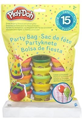 Play-Doh Party Bag, 18367EU4, Ages 2+, Includes: 15 tubs of Play-Doh modeling compound, each weighing 28 grams, plus 16 colorful stickers