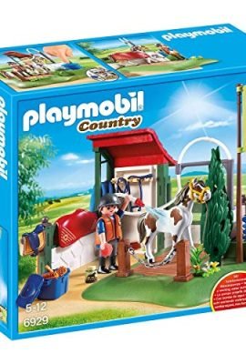 Playmobil Country 6929, Horse Care Area with Working Water Pump, Ages 5+