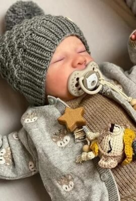 JIZHI Reborn Doll - Male - 17 Inches, Realistic Full Vinyl Body with Anatomically Correct Features, Dolls for Kids with Accessories, Ages 3+