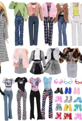 30 outfits compatible with dolls: 1,000 Bird coat, checkered coat, 2 winter coats, 4 tops, 1 sweater, 2 skirts, 3 pairs of pants, 1 hat, 2 pairs of glasses, 4 sneakers, 10 high heels for dolls.